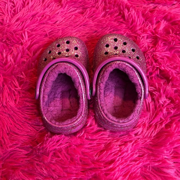 Toddler Classic Lined Glitter Clog - Picture 5 of 5